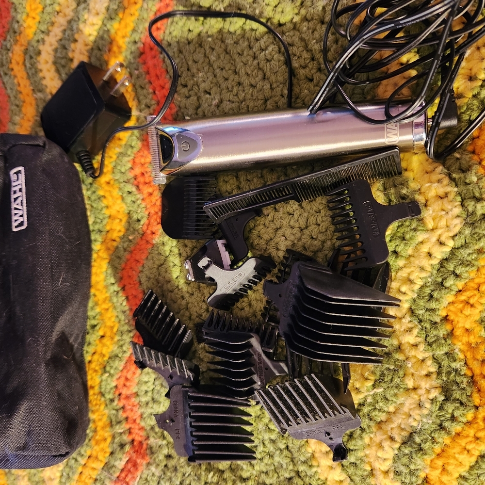 WAHL CORDLESS RAZOR/TRIMMER
